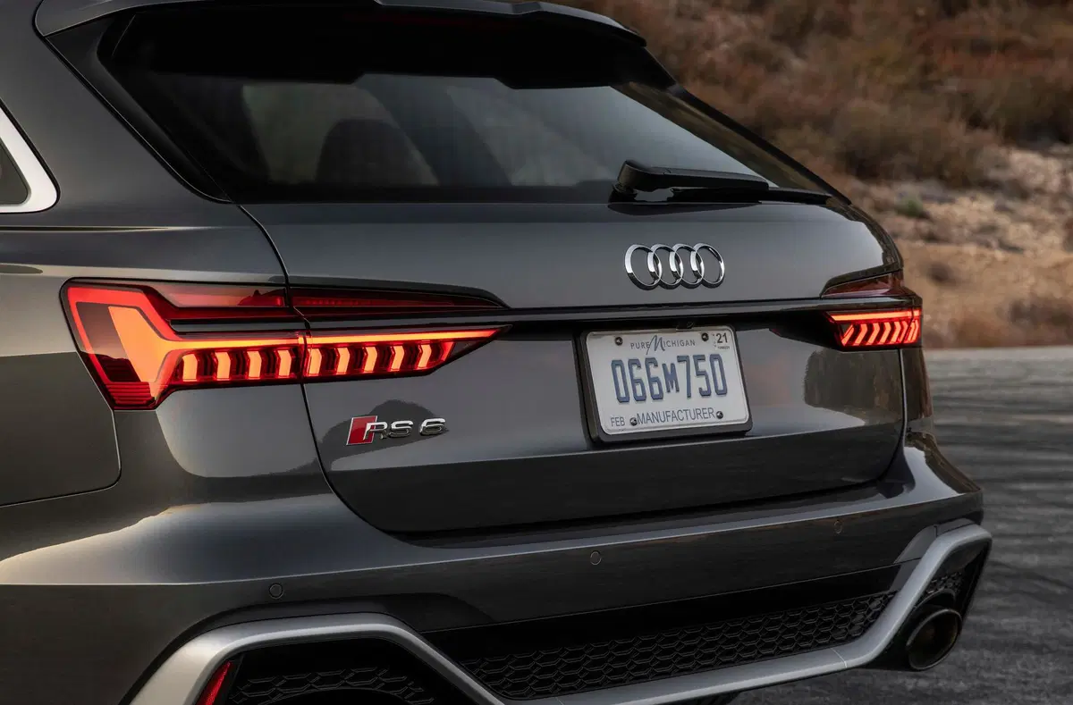 Audi RS 6 Avant 4.0 mhev quattro tiptronic (20)