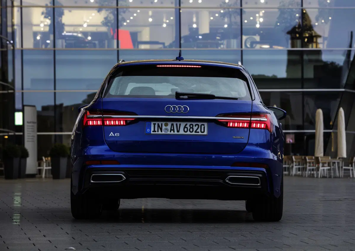 Audi A6 Avant 40 2.0 tdi mhev 12V quattro s-tronic (12)