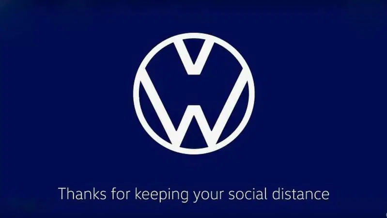 Volkswagen e Audi "separano" i loghi per ricordare di stare lontani