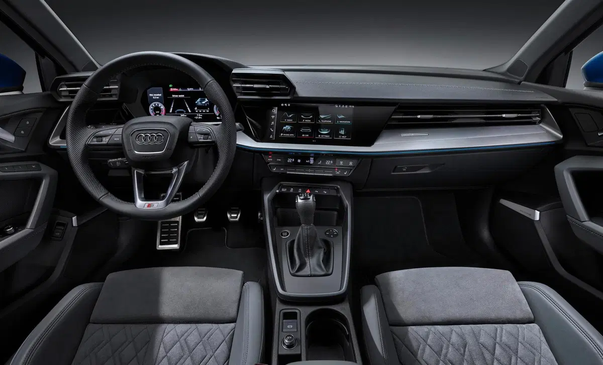 Audi A3 Sportback 40 e-tron S tronic Admired (15)