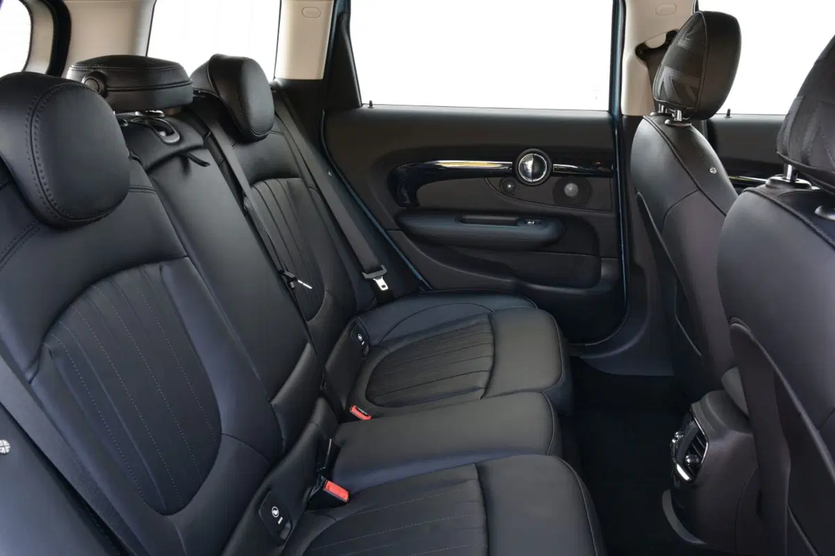 Mini Clubman ALL4, praticità dappertutto (12)