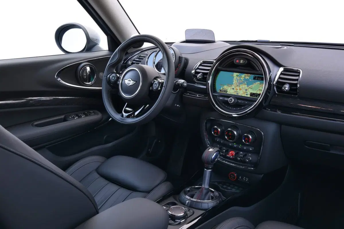 Mini Clubman ALL4, praticità dappertutto (11)
