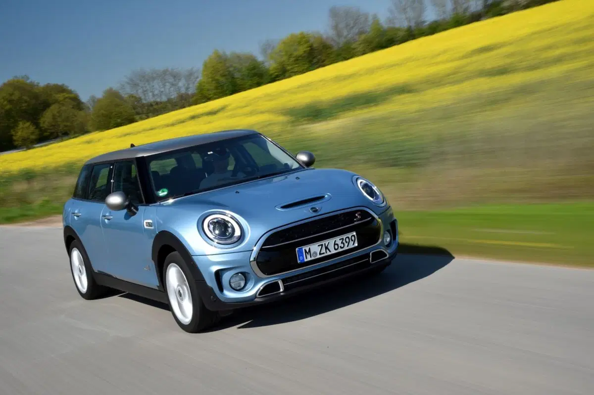 Mini Clubman ALL4, praticità dappertutto (10)