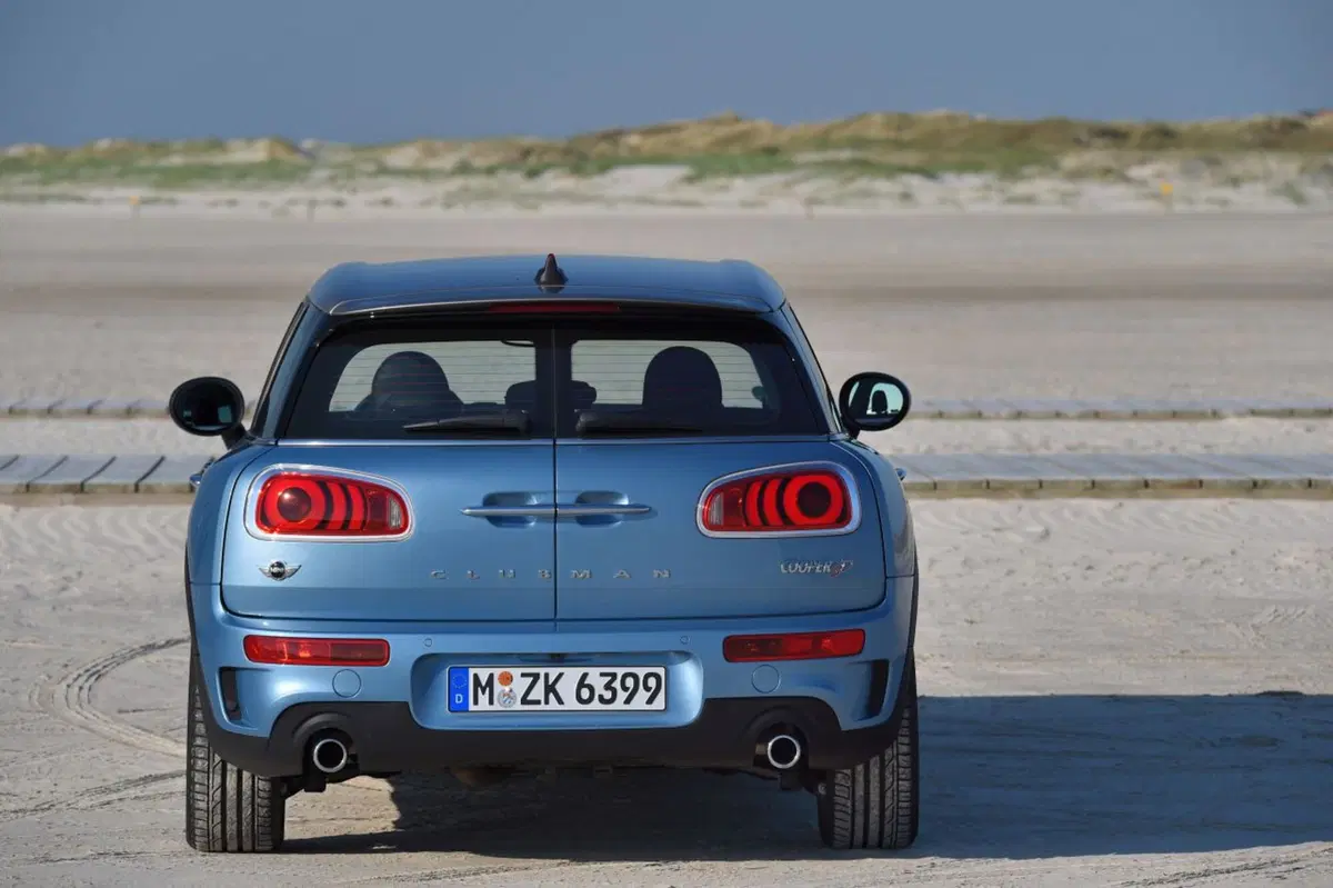 Mini Clubman ALL4, praticità dappertutto (8)