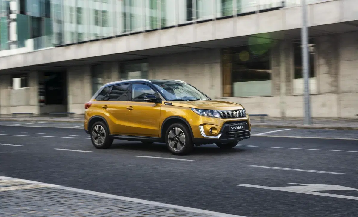 Suzuki Vitara 1.4 Hybrid Starview (25)