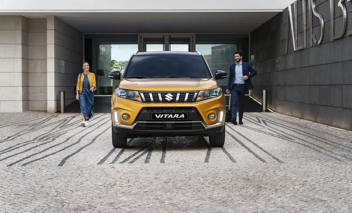 Suzuki Vitara 1.4 Hybrid Starview (22)