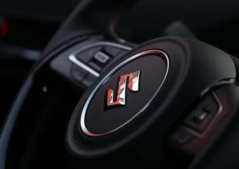 Suzuki Vitara (2015-->>) (35)