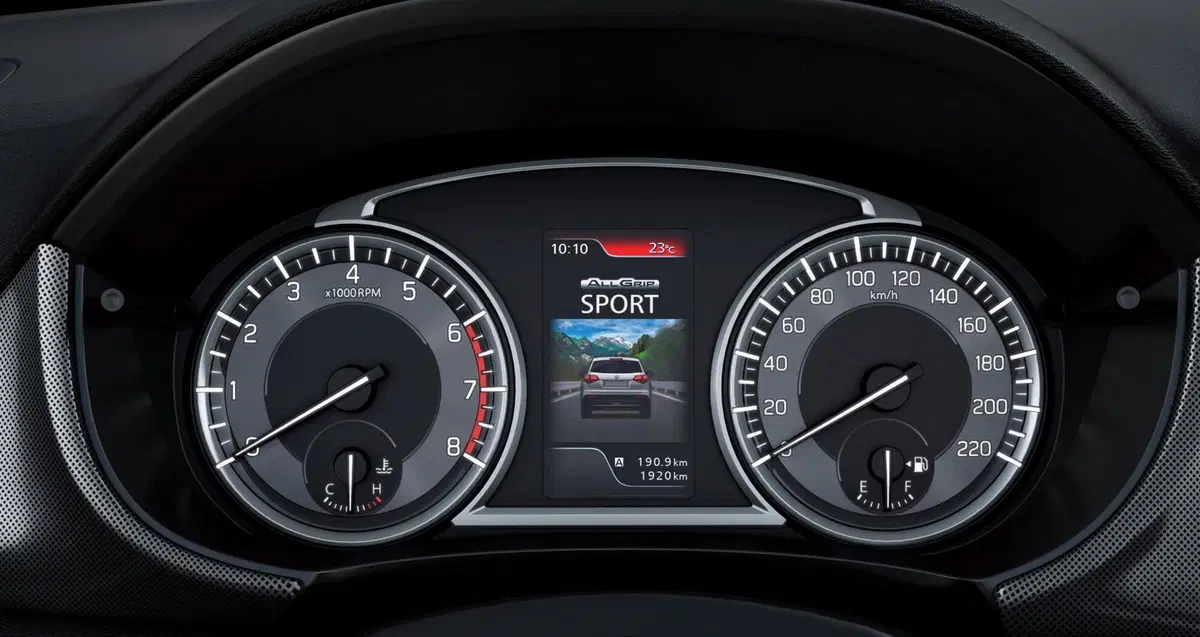 Suzuki Vitara 1.4 Hybrid Starview (36)