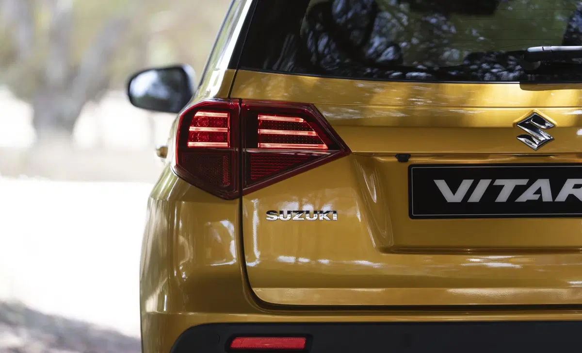 Suzuki Vitara 1.4 Hybrid Starview (45)