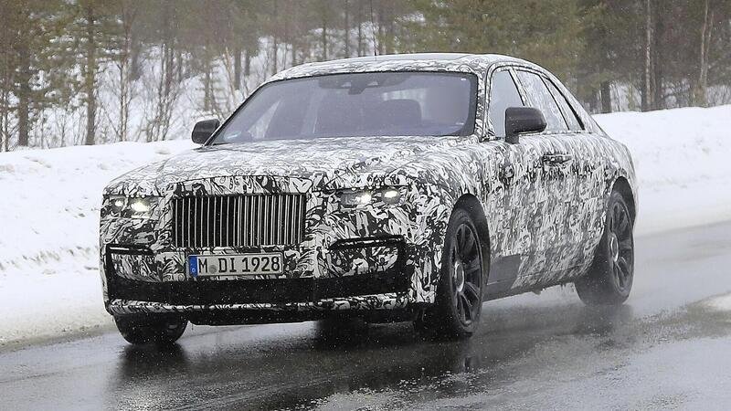 Rolls-Royce Ghost: rieccola, anche con il passo lungo [Foto spia]
