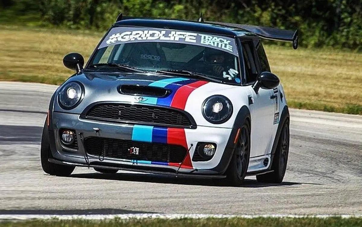 Quale è l’auto compatta sportiva più famosa? E la più emozionante? Non certo solo Mini Cooper o 500 Abarth [Foto Gallery] (8)