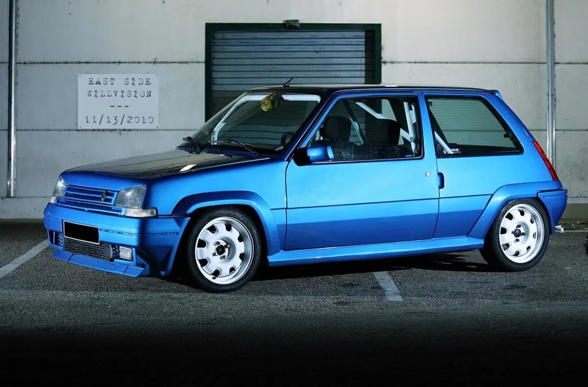 Quale è l’auto compatta sportiva più famosa? E la più emozionante? Non certo solo Mini Cooper o 500 Abarth [Foto Gallery] (10)
