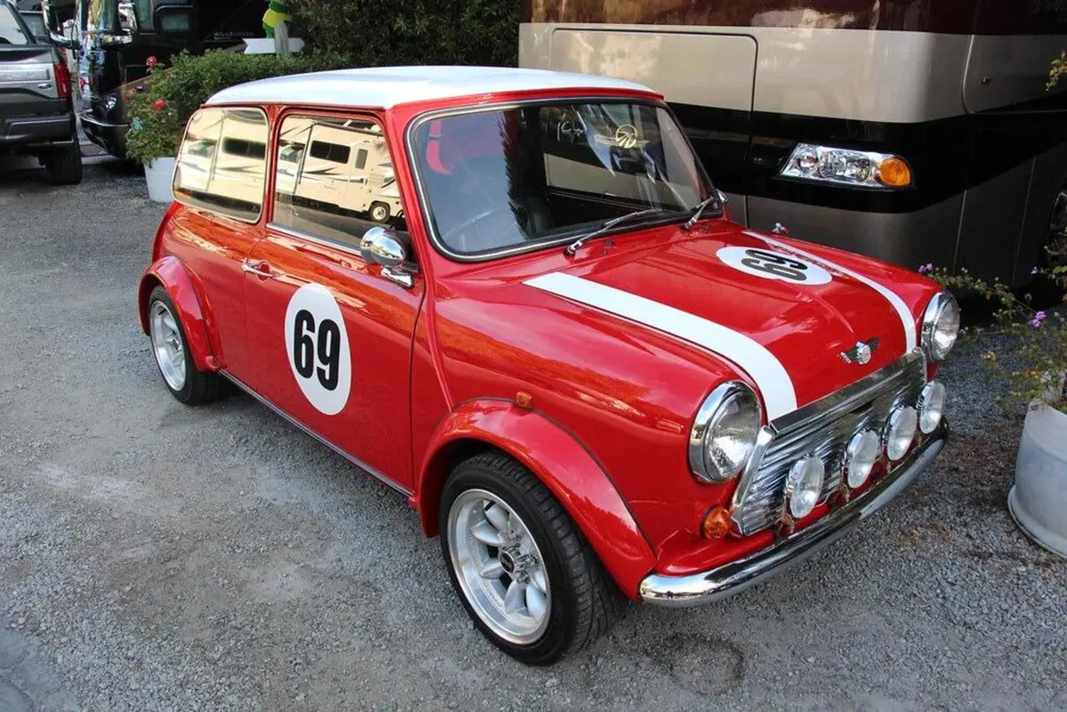 Quale è l’auto compatta sportiva più famosa? E la più emozionante? Non certo solo Mini Cooper o 500 Abarth [Foto Gallery] (2)