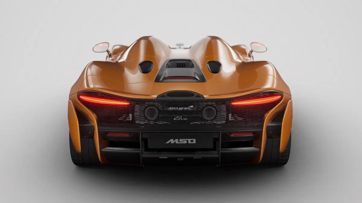 Mclaren Elva M1A e M6A: grafiche celebrative by MSO (8)