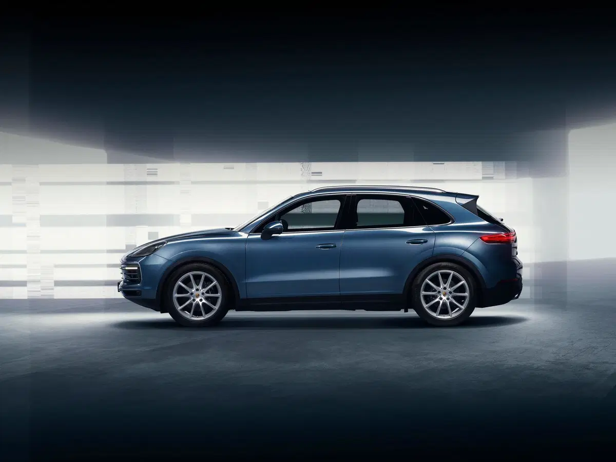 Porsche Cayenne (2017-->>) (16)