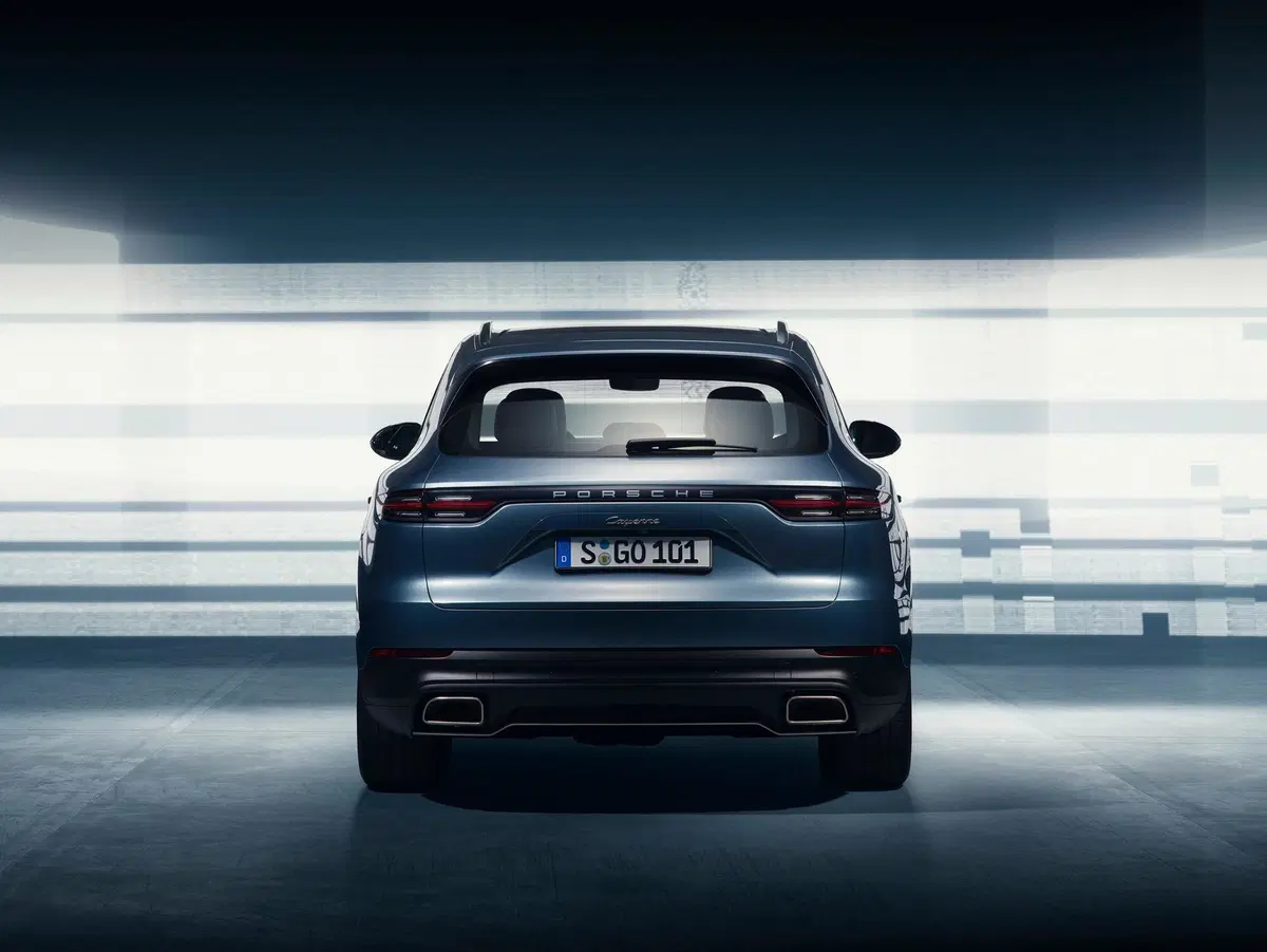 Porsche Cayenne (2017-->>) (19)