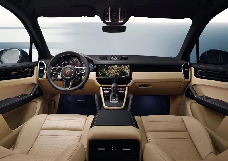 Porsche Cayenne (2017-->>) (32)