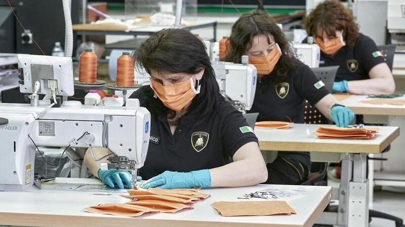 Lamborghini: al via la produzione di mascherine chirurgiche