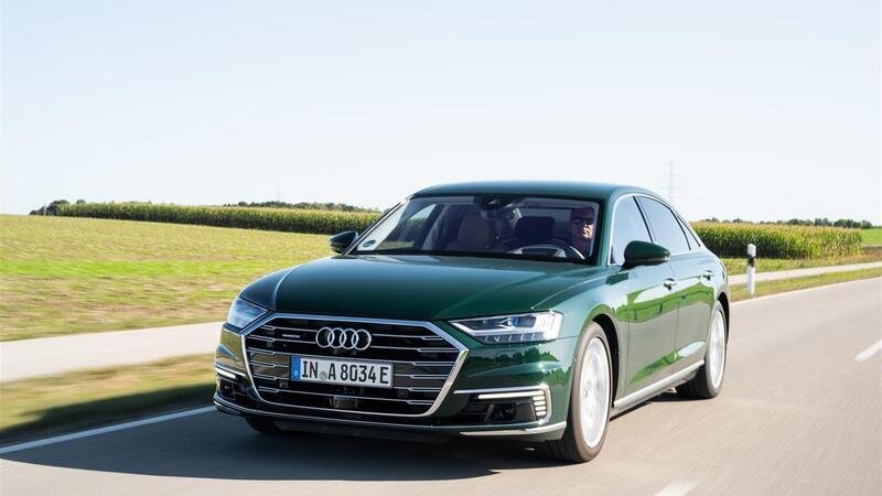 Audi A8 2020: novit&agrave; V8 mild hybrid benzina e diesel