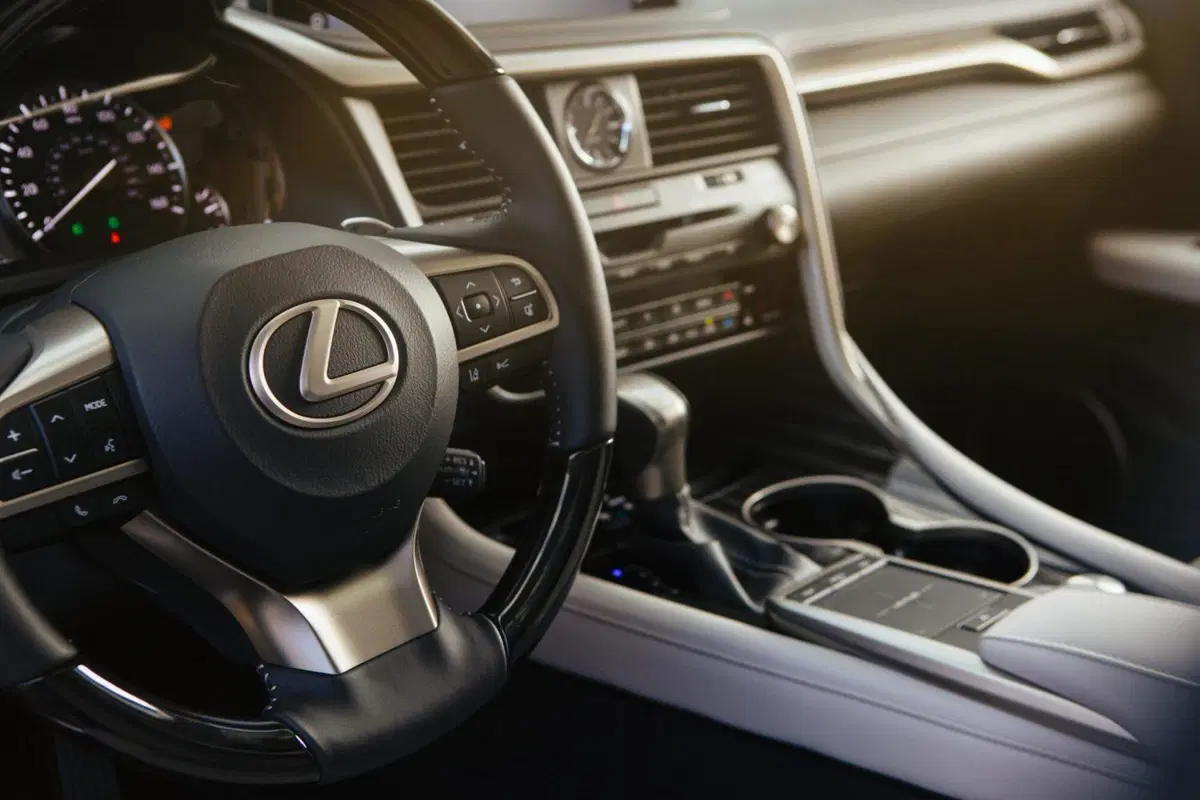Lexus RX Hybrid Luxury (42)