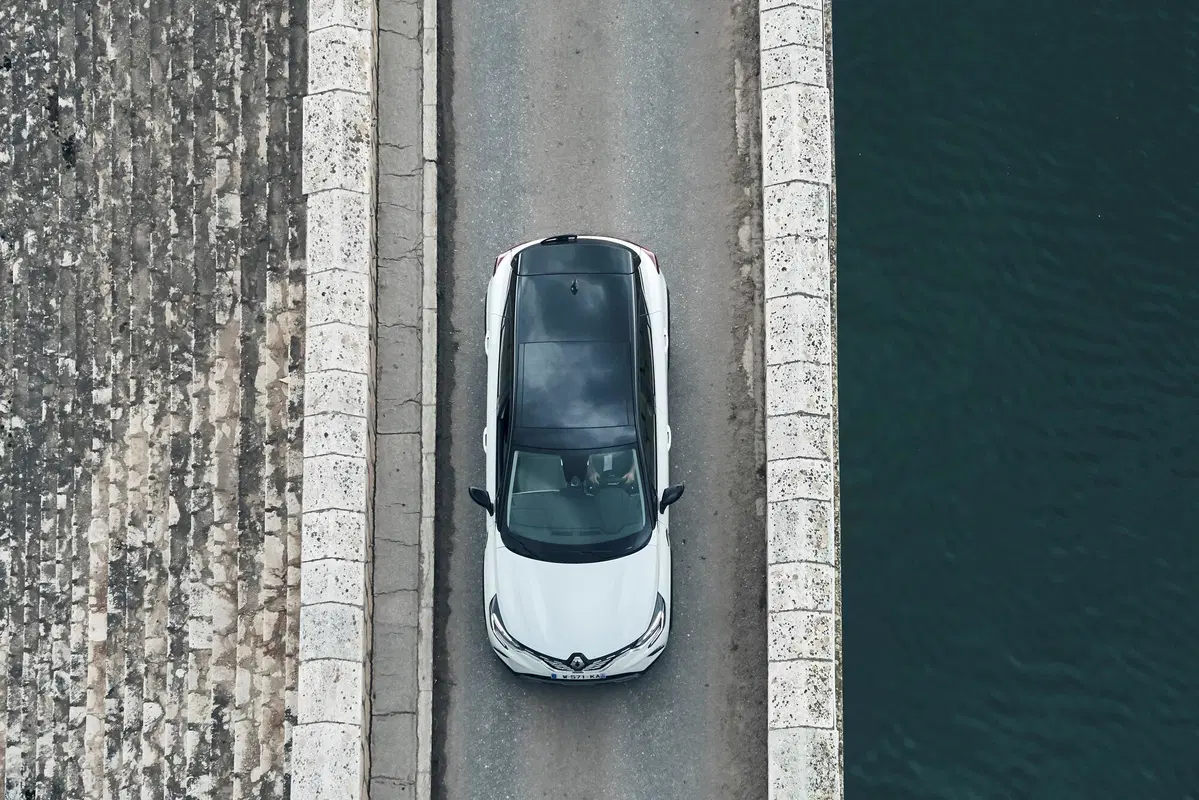 Renault Captur 1.0 eco-g Techno 100cv (34)