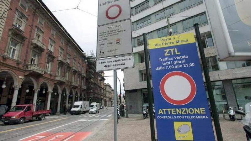 A Torino proroga sospensione ZTL e strisce blu fino al 18 aprile