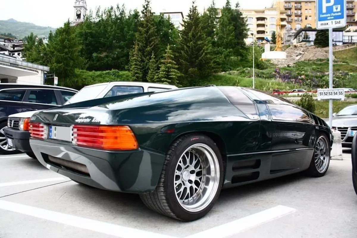 Chi la indovina meriterebbe un premio da Mike Bongiorno: Mystery Supercar tedesca su base Mercedes, con impronta Porsche, Lamborghini e pure Ferrari [video] (3)