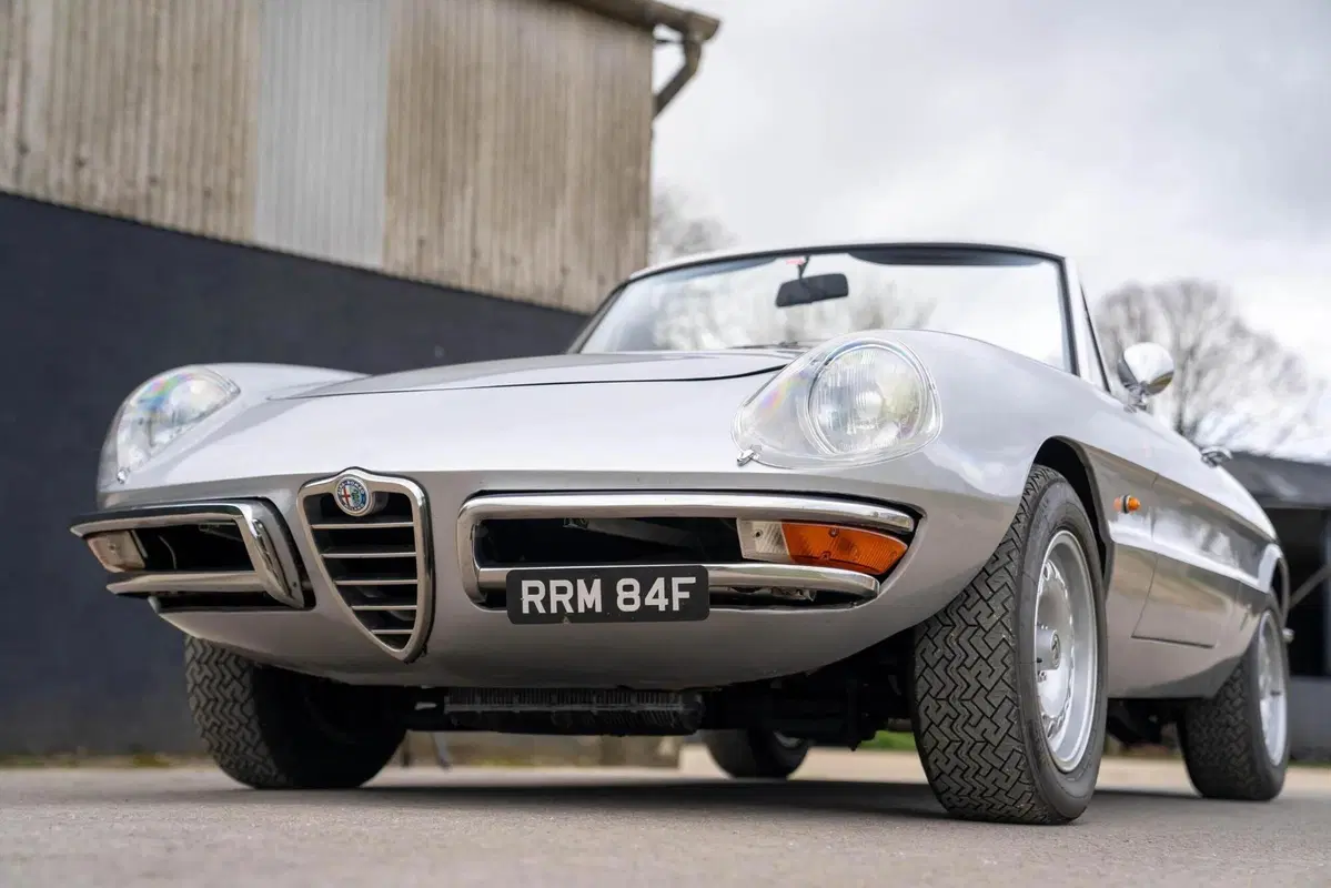 Alfa Romeo Spider usate a caro prezzo: quanto vale un Duetto prima serie? La video recensione di Metcalfe 'porta' il suo oltre i 55K euro (3)