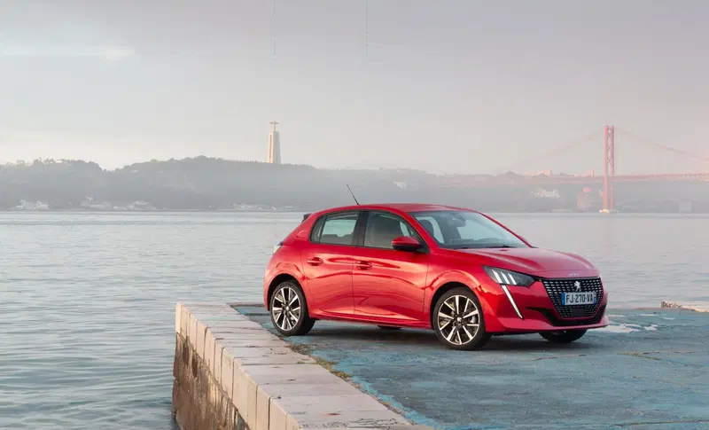 Peugeot 208 (2012-20)