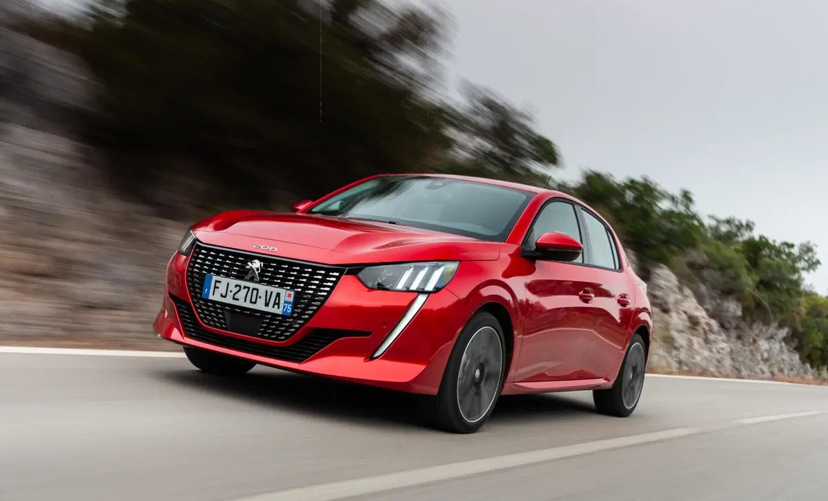 Peugeot 208 HDi 68 CV 5 porte Active (7)
