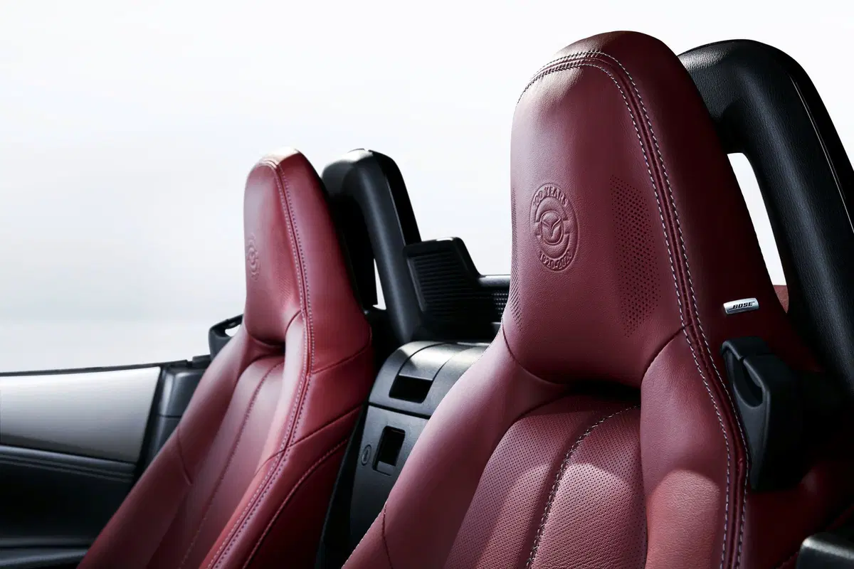 Mazda 100 anni: special edition su tutta la gamma (11)