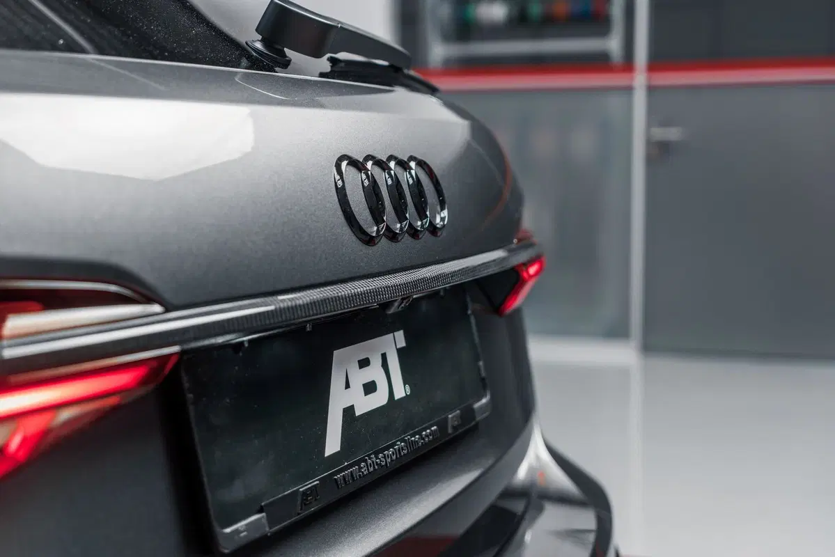 Audi RS6-R ABT: station wagon "fuori di testa" da 740 CV (21)