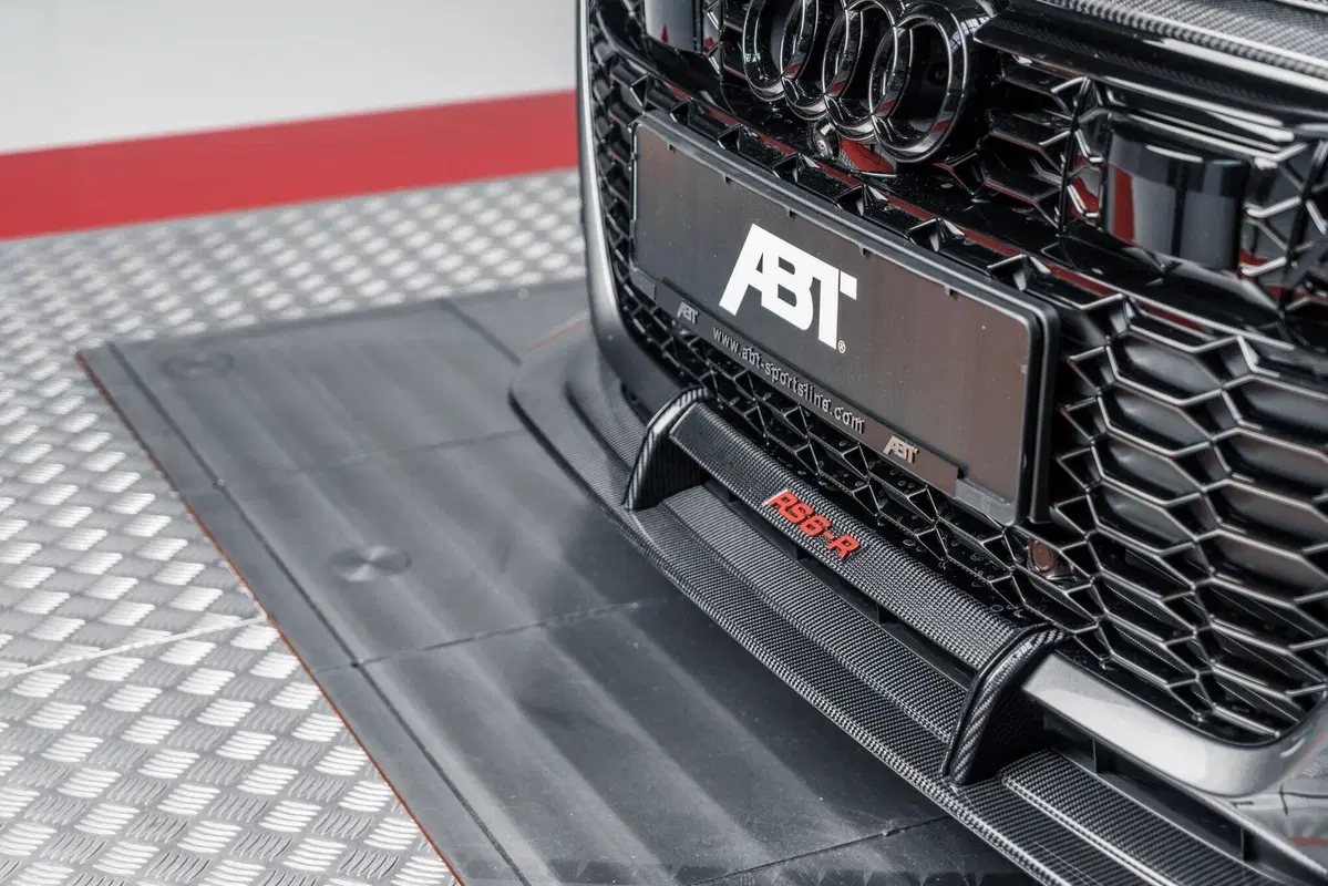 Audi RS6-R ABT: station wagon "fuori di testa" da 740 CV (11)
