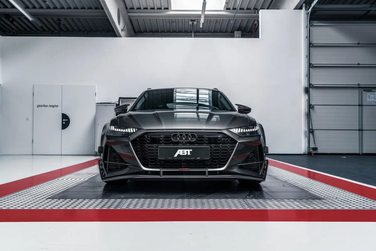 Audi RS6-R ABT: station wagon "fuori di testa" da 740 CV (10)
