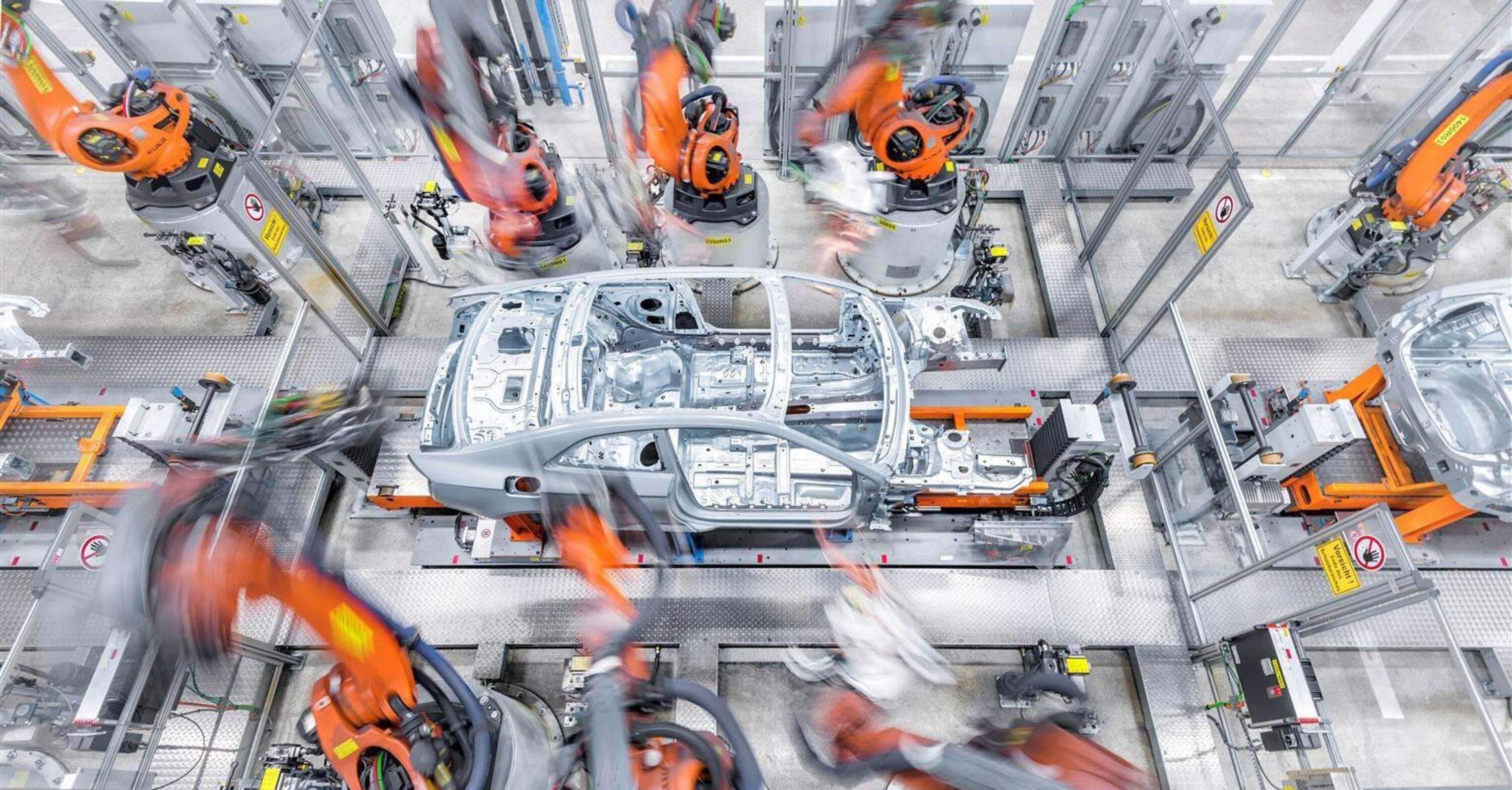 Come vengono costruite le Audi? Visite online dello stabilimento