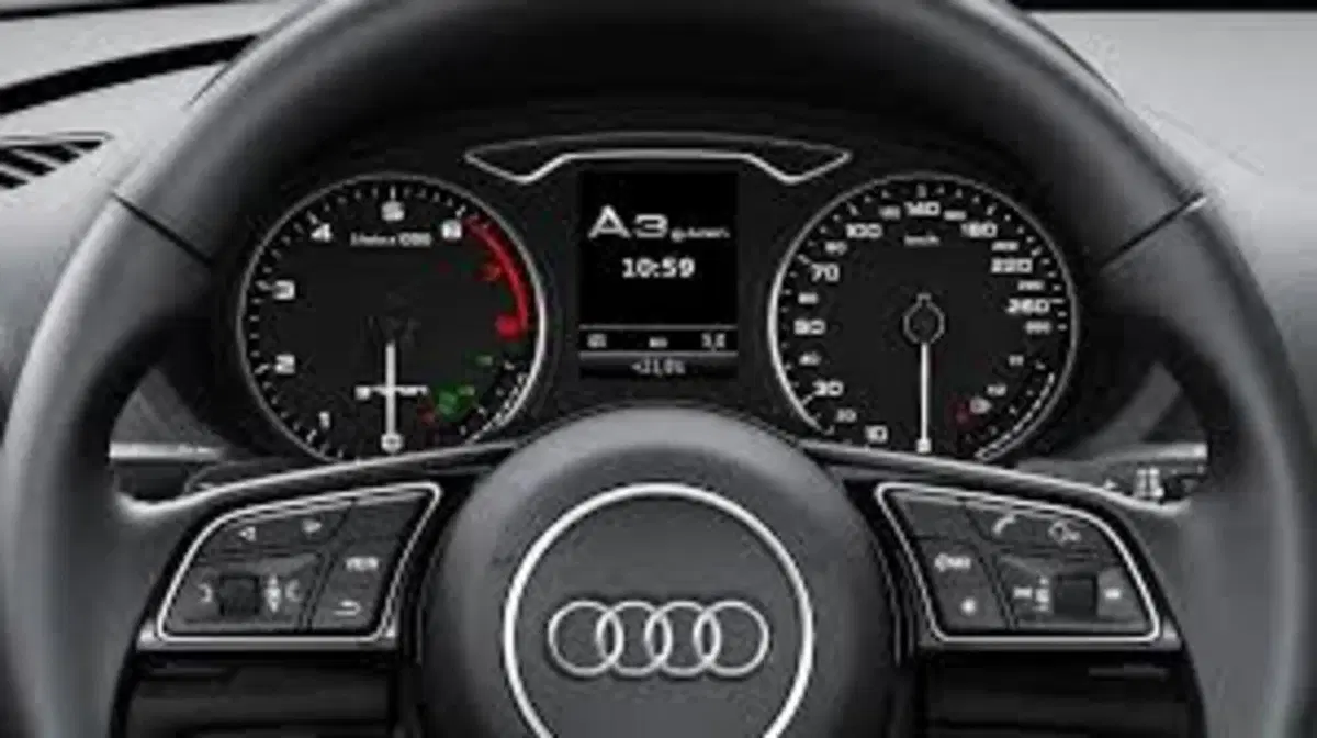 Audi S3 Sportback 2.0 TFSI quattro (11)