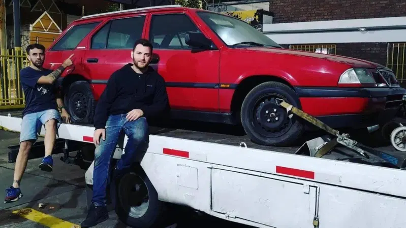 Ritrovare un' Alfa Romeo 33 SportWagon nuova: succede in Argentina