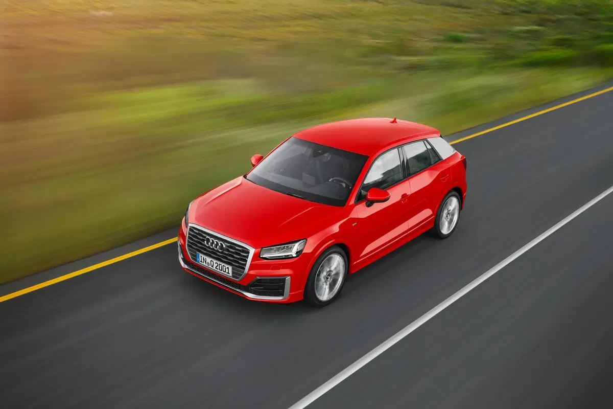 Audi Q2 (2016-->>) (41)
