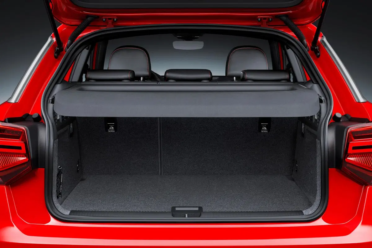 Audi Q2 (2016-->>) (38)