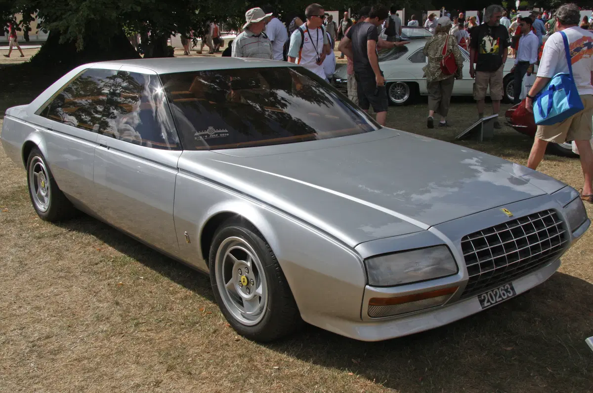 Ferrari Pinin, l'unica 4 porte del Cavallino compie 40 anni