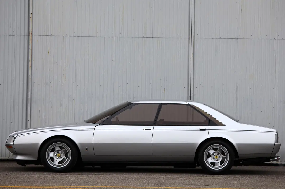 Ferrari Pinin, l'unica 4 porte del Cavallino compie 40 anni (5)