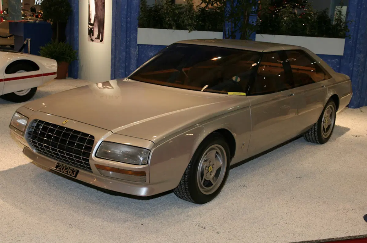 Ferrari Pinin, l'unica 4 porte del Cavallino compie 40 anni (6)