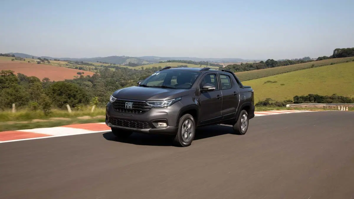 Nuovo Fiat Strada: il pick up che ci dice qualcosa di più sui futuri modelli  (6)