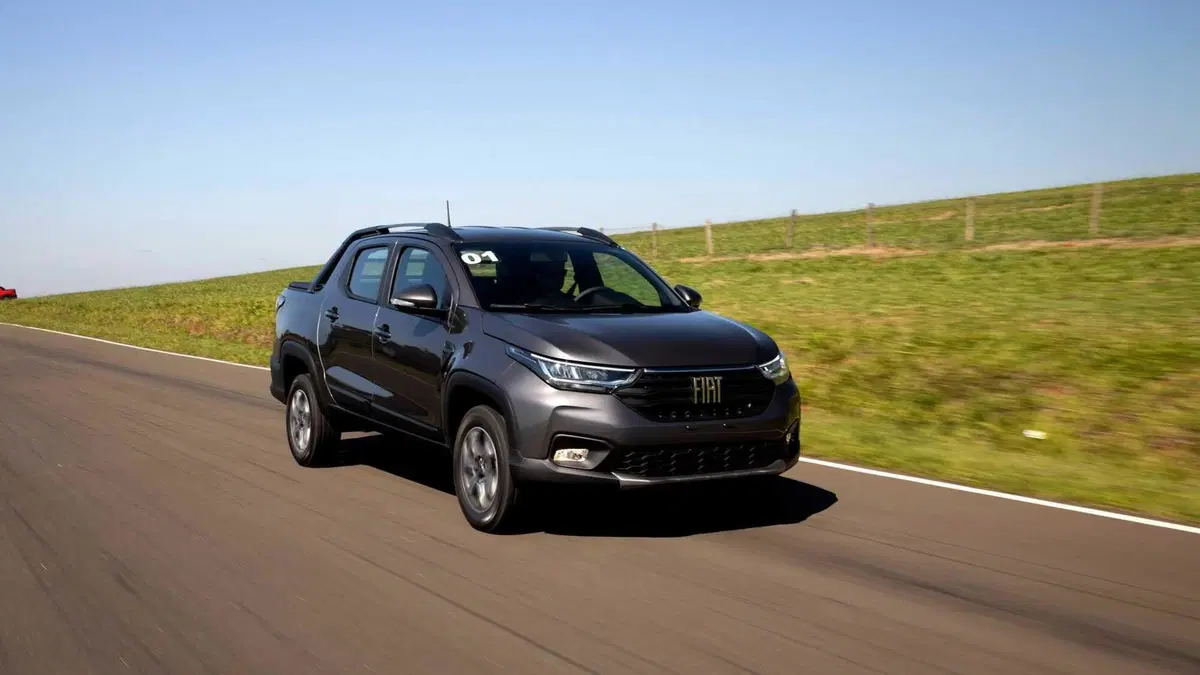 Nuovo Fiat Strada: il pick up che ci dice qualcosa di più sui futuri modelli  (7)