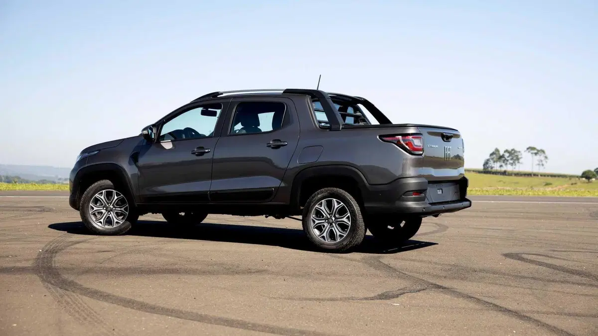 Nuovo Fiat Strada: il pick up che ci dice qualcosa di più sui futuri modelli  (9)