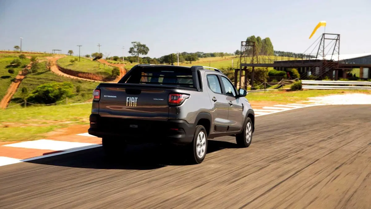 Nuovo Fiat Strada: il pick up che ci dice qualcosa di più sui futuri modelli  (19)