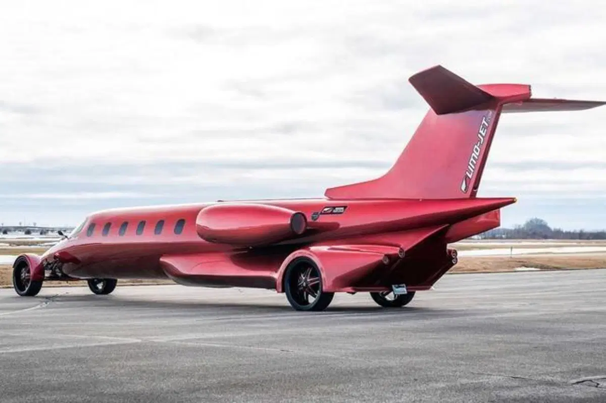 LimoJet | Quando una limousine non basta... (3)
