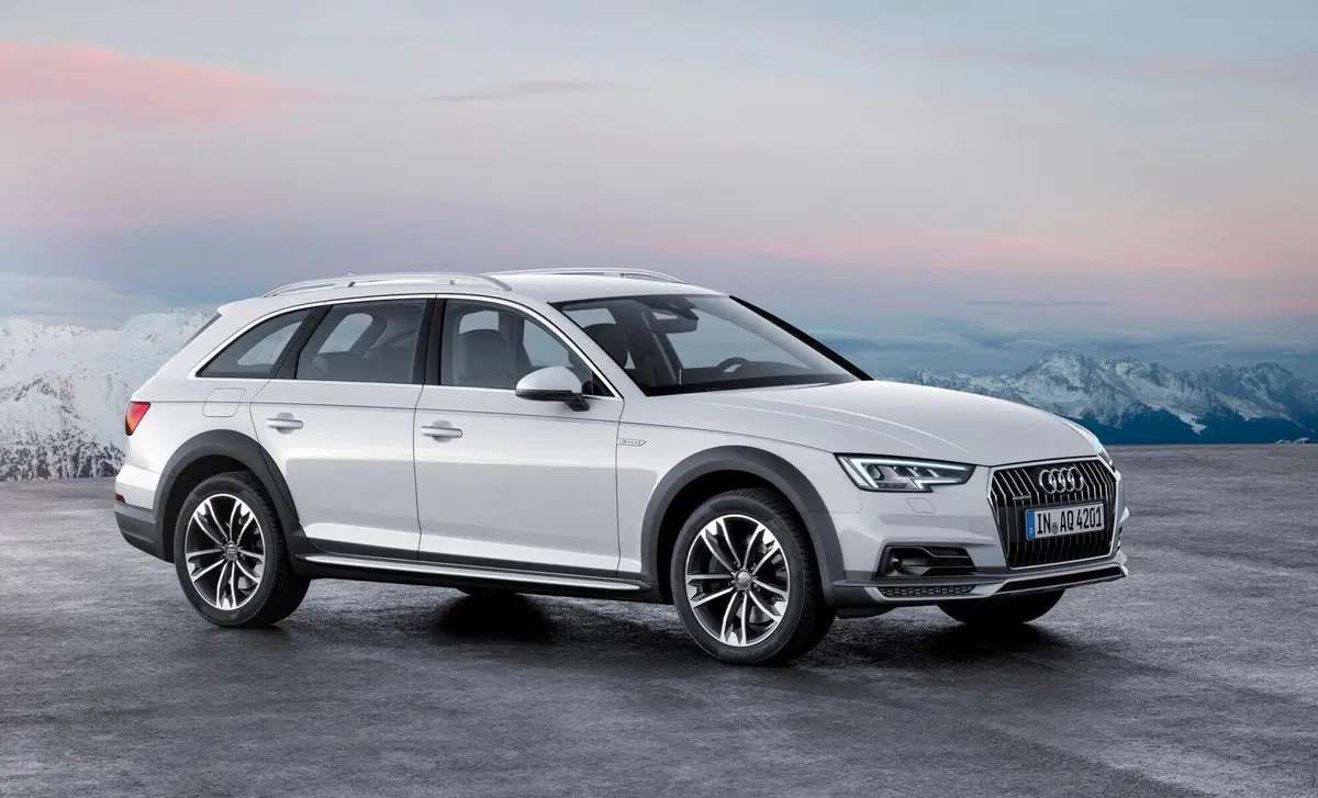 Audi A4 Allroad 40 TDI 190 CV S tronic Business Evolution (29)