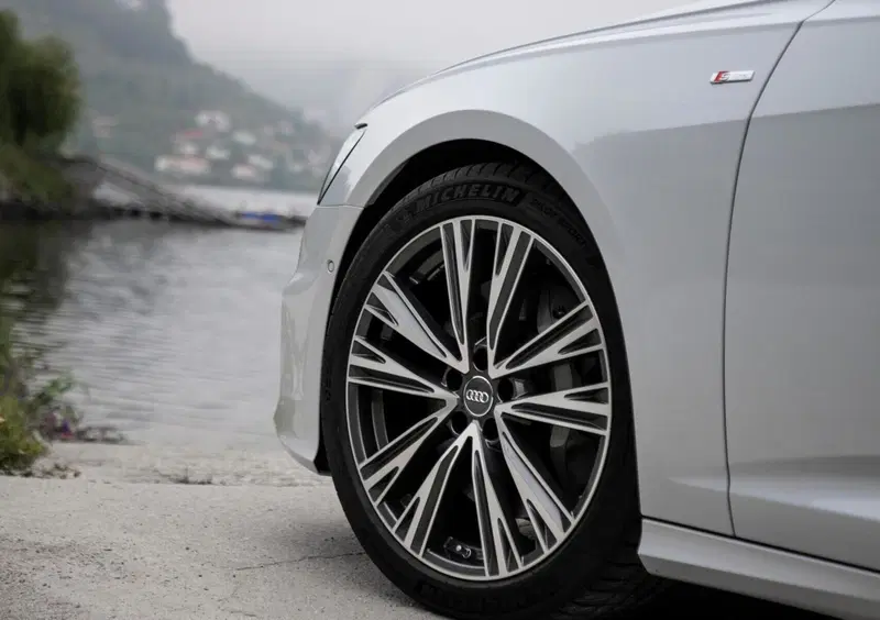 Audi A6 (2018-25) (25)
