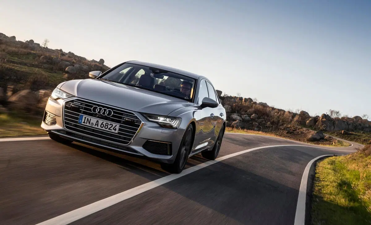 Audi A6 (2018-25) (3)